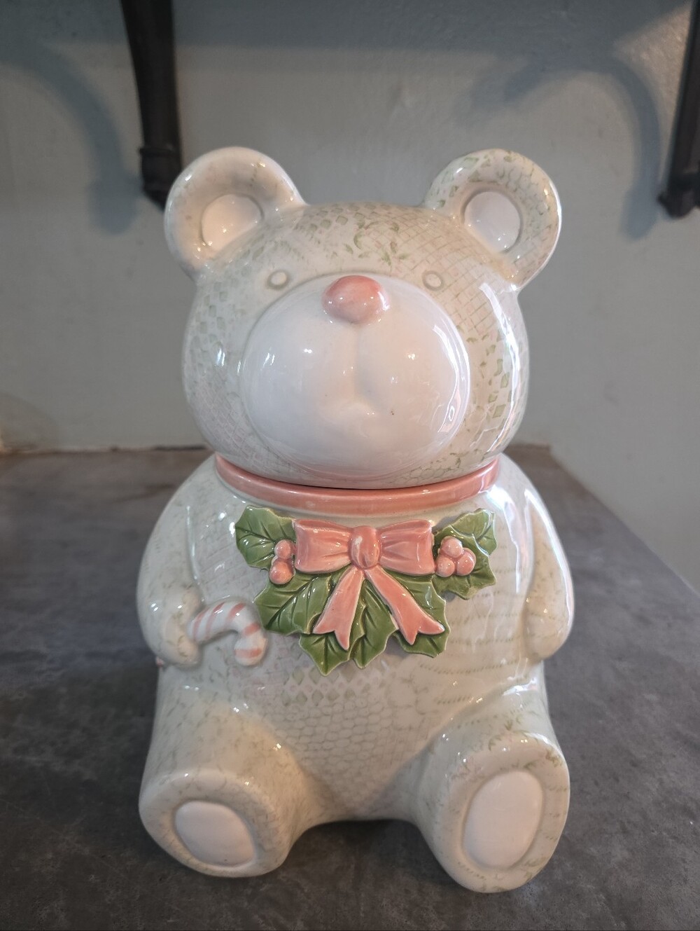Vtg. Fitz & Floyd 1983 Ceramic Christmas  Bear Jar Original Labels. MCMXXXIII